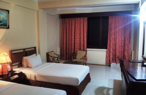 Madiun Hotel | Hotel Merdeka Madiun