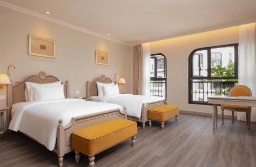 Sa Pa Hotel | Hotel Montmartre de Sapa - Newly Opened April 2026