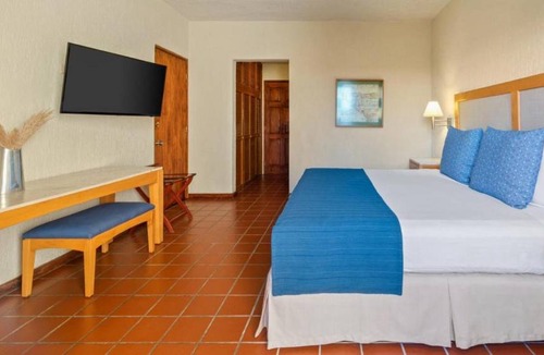 Campo de Golf Fonatur Hotel | Hotel ∙ Lively Studio Near San Jose Estuary