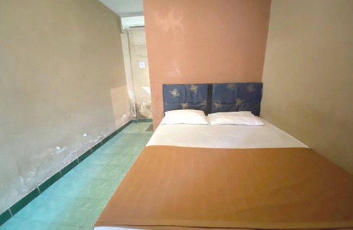 Jerowaru Hotel | Hotel O Bale Gajog Near SDN 2 SEKAROH
