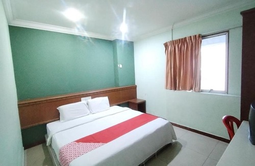 Bintulu Hotel | Hotel O Century Inn