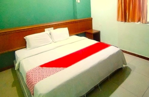 Bintulu Hotel | Hotel O Century Inn