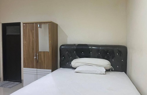 Gowa Hotel | Hotel O Enjoy Homestay & Cafe