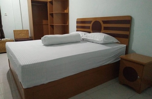 Kuala Lipis Hotel | Hotel O Fanilly Guest House MarabahanNearJembatan Rumpiang