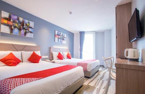 The Strand Hotel | Hotel O Gs Hotels Near Strand Mall