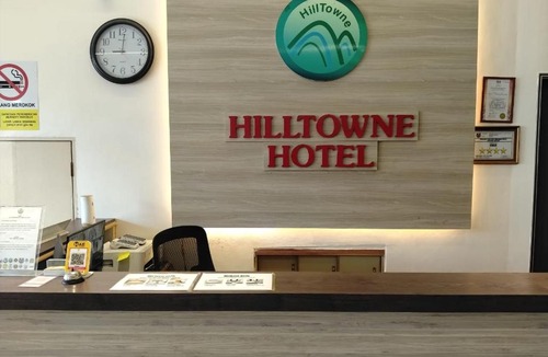 Pengkalan Hulu Hotel | Hotel O Hilltowne