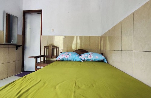 Wonosari Hotel | Hotel O Homestay Baronsari