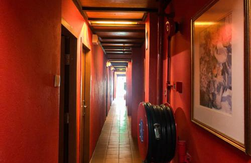 Golden Triangle Hotel | Hotel O I.villa Inn
