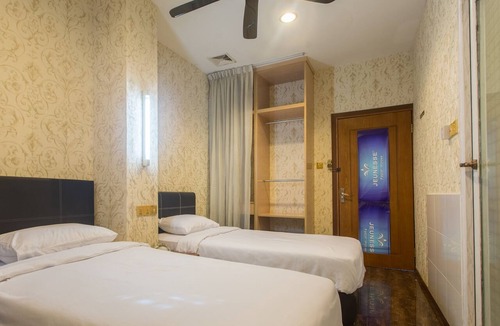 Downtown Kota Kinabalu Hotel | Hotel O Rebecca's Homes