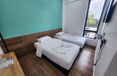 Pekan Melayu Hotel | Hotel O Rosegold Garden