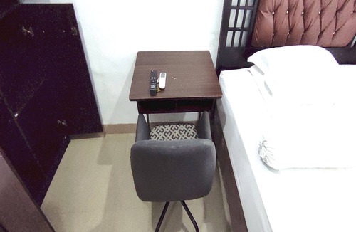 Karanganyar Hotel | Hotel O Setia Budi Guest House 1