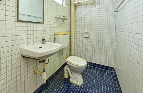 Central District Hotel | Hotel O Villa De Rose