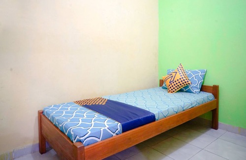 Lumajang Hotel | Hotel O Wallet Family Residence Syariah