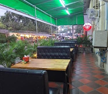 Daun Penh Hotel | Hotel Selver Shinn & Restaurant