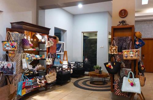Magelang Hotel | Hotel Sriti Magelang