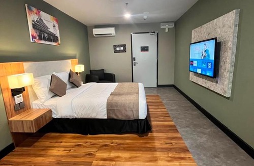 Tanjong Bidara Hotel | Hotel Valya Melaka Sentral Riverfront