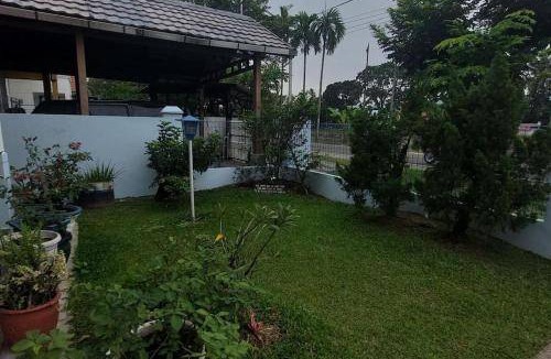 Padang House | House ∙ 2 bedrooms ∙ 4 guests