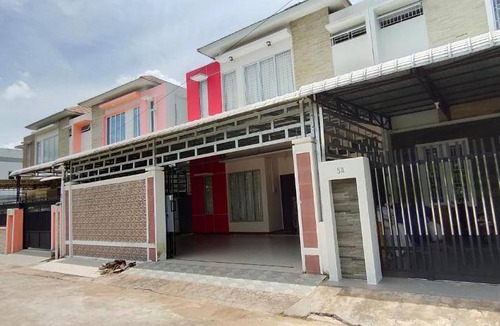 Pontianak House | House ∙ 4 bedrooms ∙ 12 guests