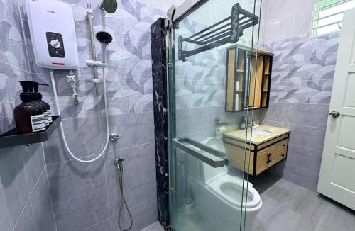 Tawau Apartment | House Halo 4 Bedrooms for 12 Guests