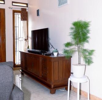 Lembang Villa | House of Manoko