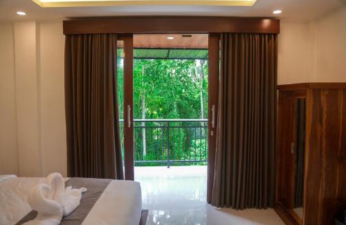 Andong House | House of Semar Sari