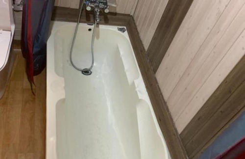 Nagin Bagh Hotel | Houseboat Mughal Suit