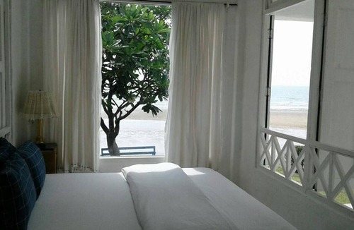 Pak Nam Pran Hotel | Hua Plee Lazy Beach