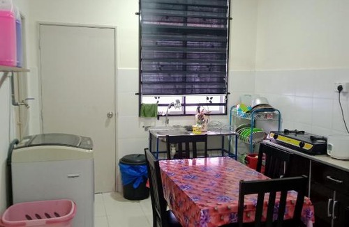 Kuantan House | Huda Homestay