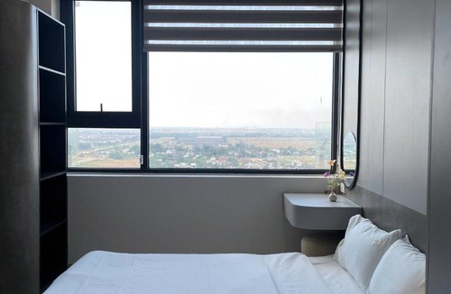 Hue Apartment | Hue Oi 4 Homestay - Spacious 2-Bedroom Apartment with Balcony & Pool - River and Field View