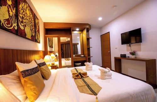 Chang Phueak Hotel | Huen Jao Ban Hotel