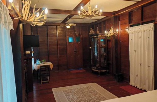 Doi Lo Hotel | Huen Tip Viman Chiangmai