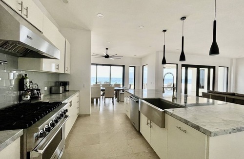 La Ribera House | Huge BEACHFRONT HOUSE with heated pool