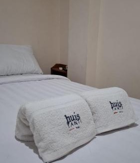 Jember House | Huis TANTI Homestay Jember