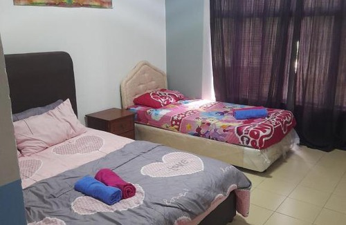 Tanjung Tanah Merah Apartment | Ibu homestay