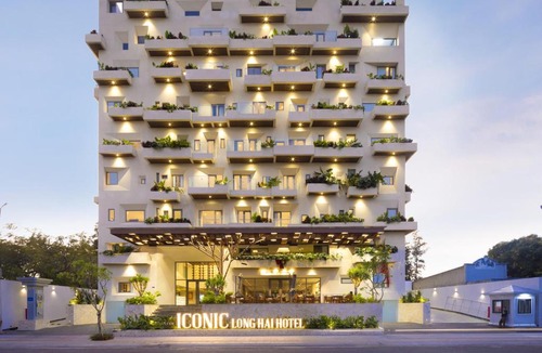 Long Hai Hotel | Iconic Long Hai Hotel