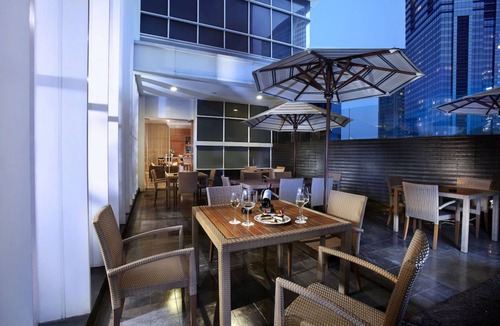 East Kuningan Apartment | Oakwood Premier Cozmo Jakarta