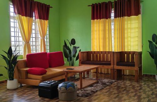 Kampung Gong Kempas House | Idaman Homestay Kampung Raja