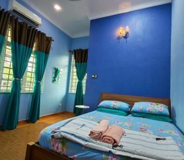 Kampung Gong Kempas House | Idaman Homestay Kampung Raja