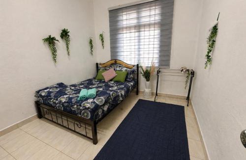 Kusial House | Iman Homestay Tanah Merah