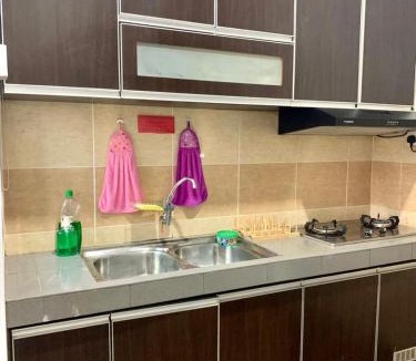 Seri Manjung House | Impiana Pool House Seri Manjung