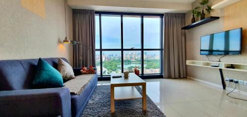 Ampang Apartment | Infinity KLCC Pool at M City Ampang