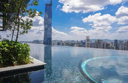 Pudu Hotel | Infinity Pool With Lucentia Residence By KL