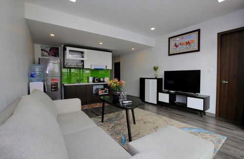 Ngoc Khanh Apartment | Investland - Kim Ma, Dao Tan, Street Near Daewoo, Lotte and Vinhomes Metropolis, One, Two Bdr