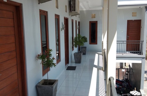 Taman Griya House | Iona kos kosan immaculate rooms and luxury homestay