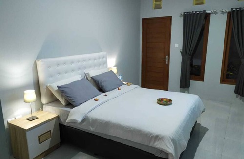 Taman Griya House | Iona kos kosan immaculate rooms and luxury homestay