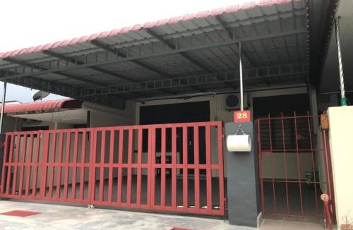 Simee House | Ipoh Canning Garden Simple House 4R3B 12pax SY19