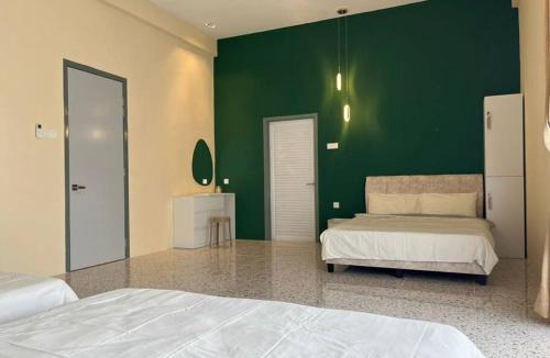 Ipoh House | Ipoh Happiness Stay 20pax Karaoke & Snooker Landed