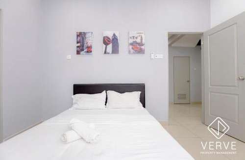 Taman Wah Keong House | Ipoh Luxury Suites by Verve EECH16-18pax