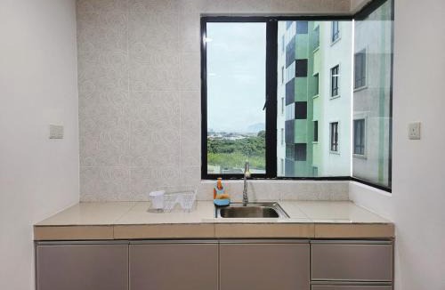 Kampung Kuala Pari Apartment | Ipoh Manhattan Condo, Pengkalan 4br12pax
