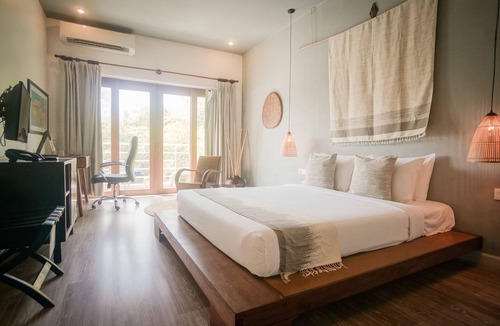 Chamkar Mon Hotel | iRoHa Garden Hotel & Resort